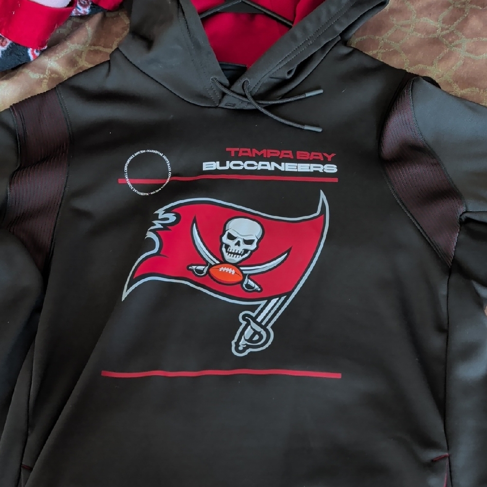 Nike Tampa Bay Buccaneers Dri-Fit Hoodie